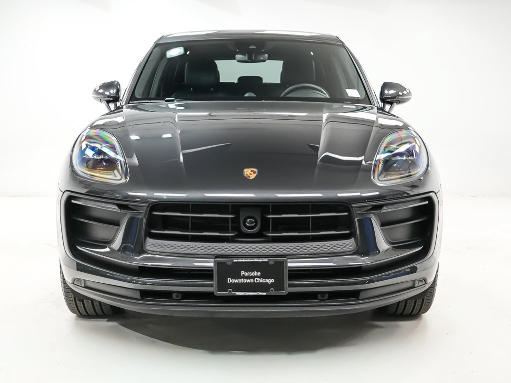 Certified 2026 Porsche Macan AWD/4WD image 6