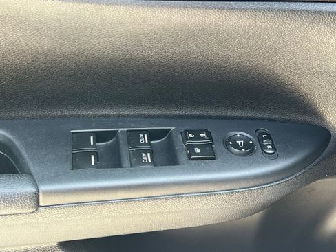 Used 2017 Honda Accord EX-L image 25