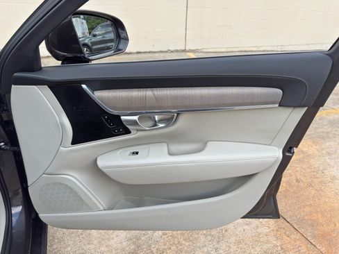 Used 2023 Volvo S90 B6 Ultimate w/ Protection Package Premier AWD/4WD image 43