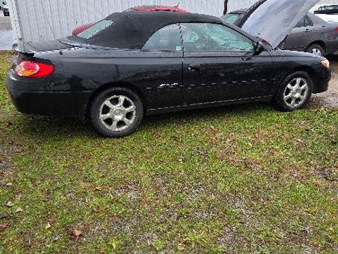 Used 2003 Toyota Solara SE image 2