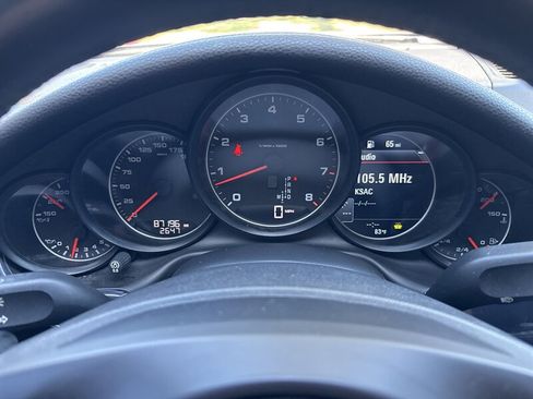 Used 2014 Porsche Panamera 4 AWD/4WD image 40