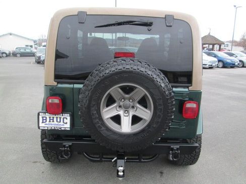 Used 2000 Jeep Wrangler Sahara AWD/4WD image 6