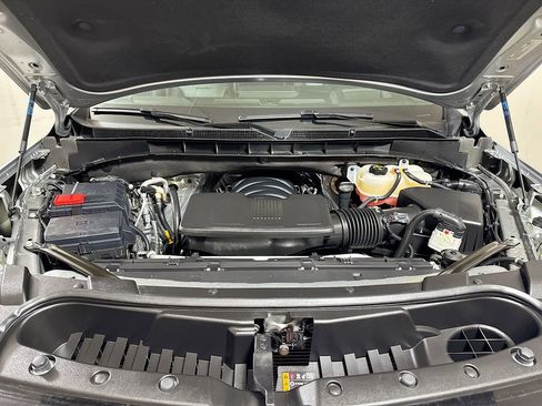Certified 2025 GMC Yukon Denali AWD/4WD image 30