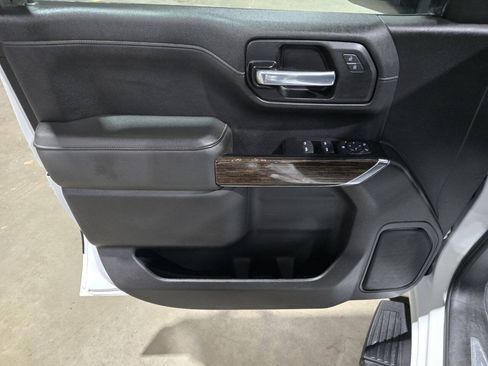 Used 2020 GMC Sierra 1500 SLE w/ SLE Value Package AWD/4WD image 29