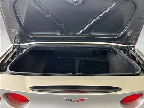 Used 2012 Chevrolet Corvette Convertible RWD image 22