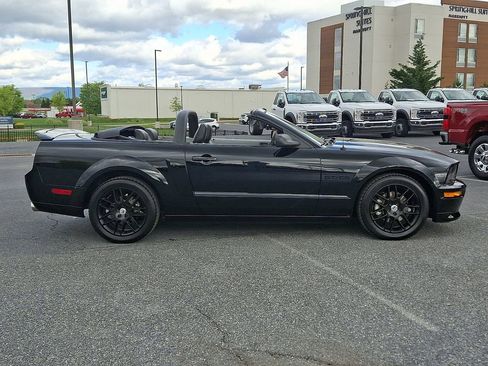 Used 2007 Ford Mustang GT Premium RWD image 11