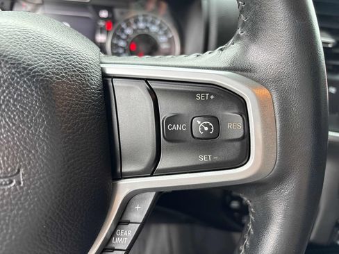 Used 2022 RAM 1500 Big Horn AWD/4WD image 15