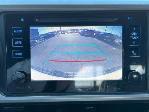 Used 2016 Toyota Tacoma SR5 image 23