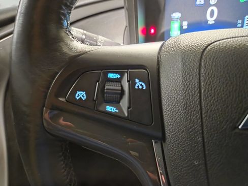 Used 2014 Chevrolet Volt Premium w/ Premium Trim Package FWD image 23