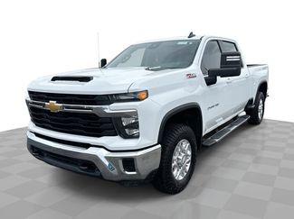 Used 2024 Chevrolet Silverado 2500 LT AWD/4WD video 1
