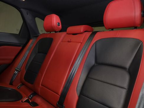 Used 2017 Jaguar F-PACE S AWD/4WD image 23