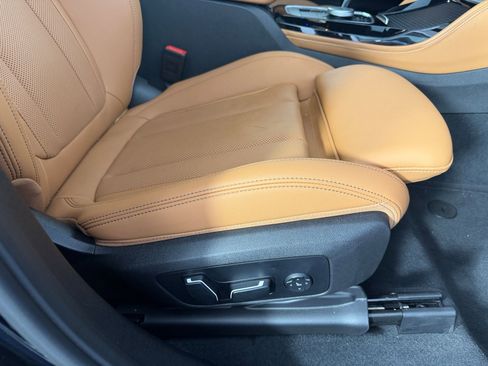 Certified 2024 BMW X4 xDrive30i w/ Premium Package AWD/4WD image 34