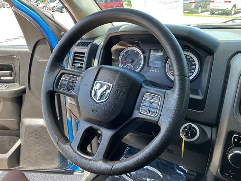 Used 2019 RAM 1500 Express w/ Express Value Package AWD/4WD image 21