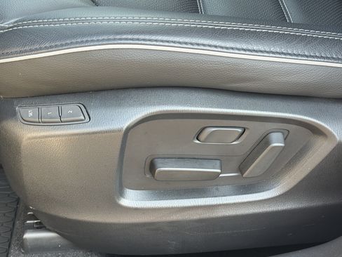 Used 2025 MAZDA CX-5 AWD 2.5 S w/ Preferred Package image 18