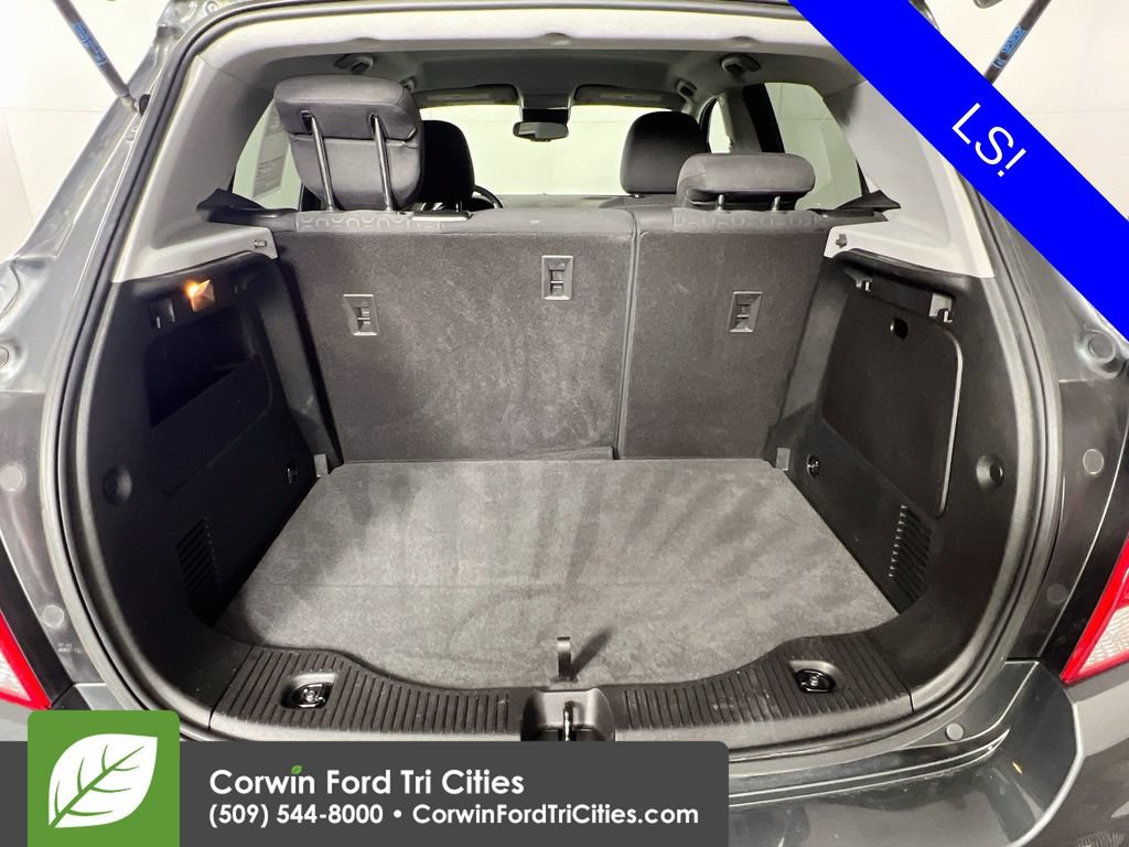 Used 2020 Chevrolet Trax LS w/ Tint and Cruise Package AWD/4WD image 13