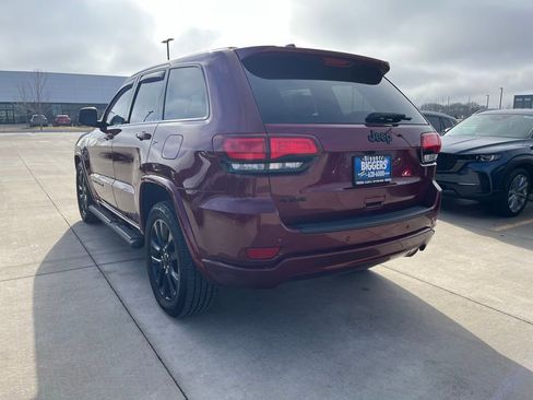 Used 2021 Jeep Grand Cherokee Laredo X image 7