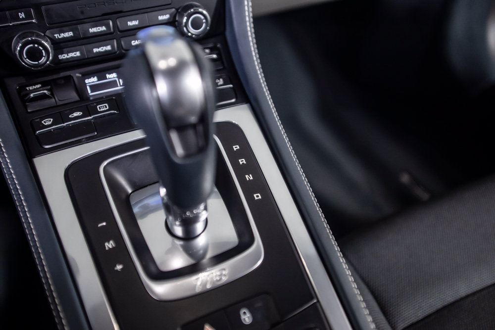 Used 2018 Porsche 718 Cayman RWD image 26