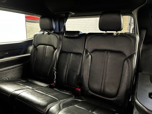 Used 2024 Jeep Wagoneer Series II AWD/4WD image 26