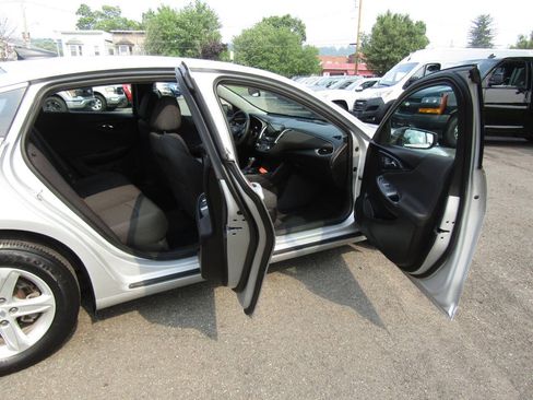 Used 2020 Chevrolet Malibu LS FWD image 27