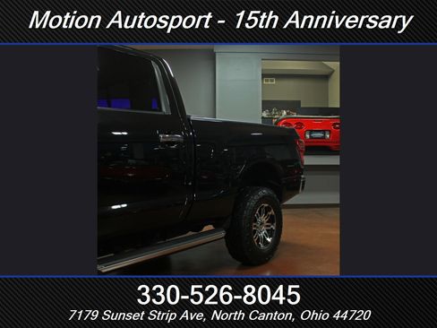 Used 2016 Nissan Titan SL image 48