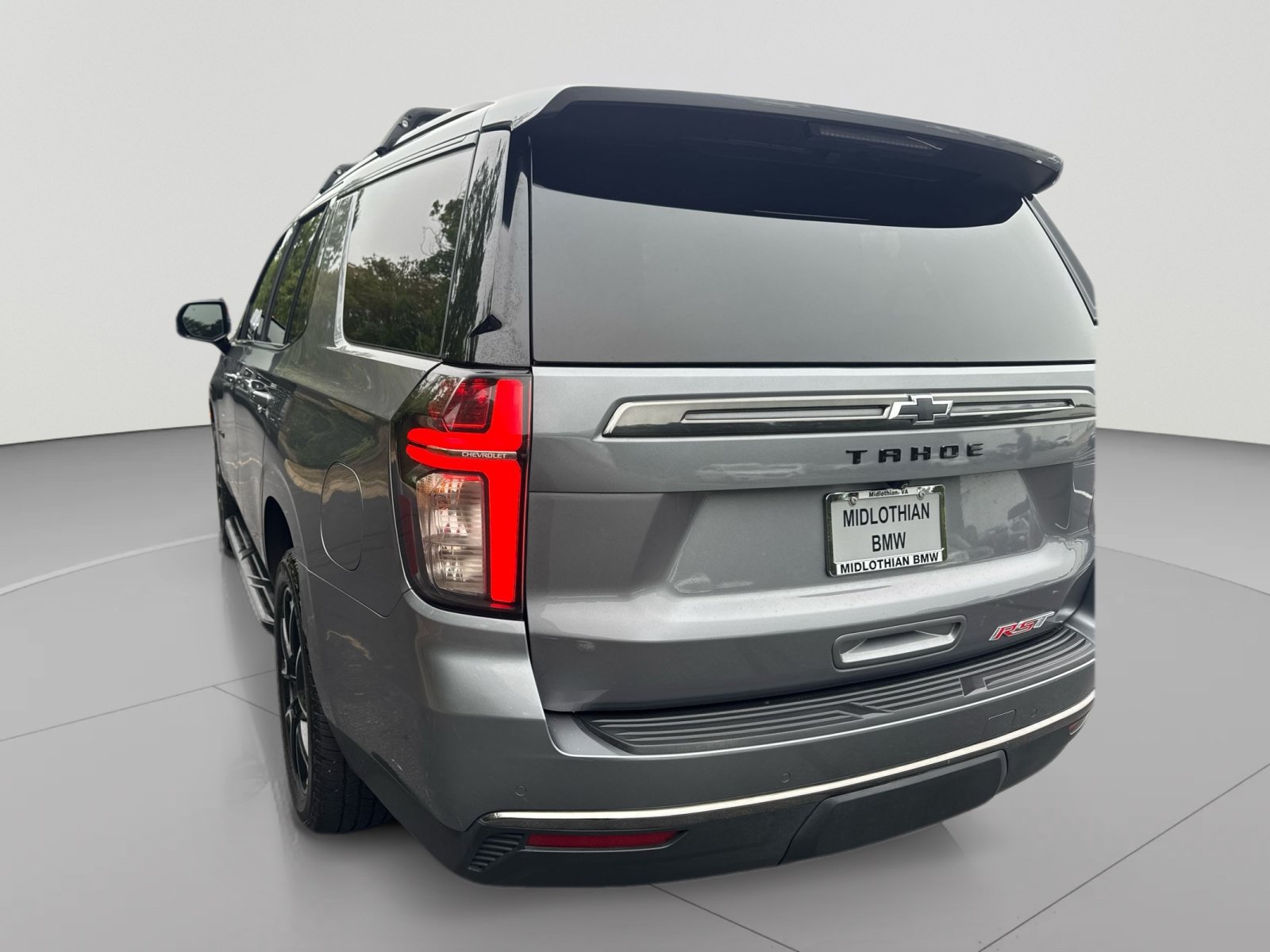 Used 2022 Chevrolet Tahoe RST w/ Luxury Package AWD/4WD image 27