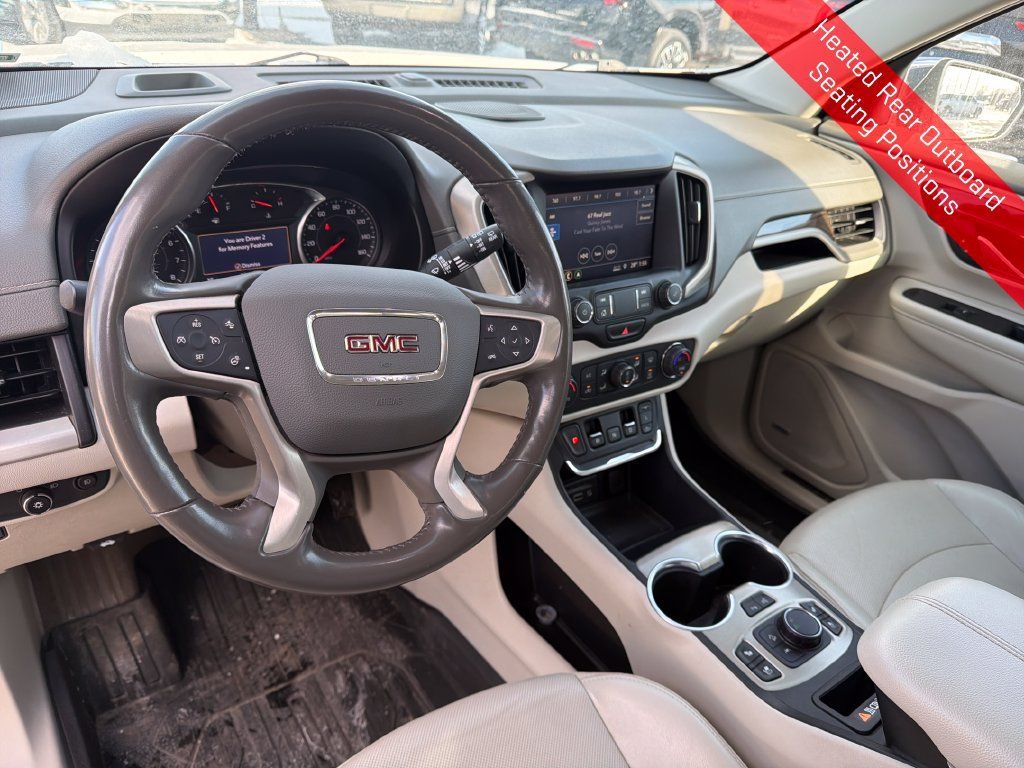 Used 2020 GMC Terrain Denali w/ Denali Premium Package FWD image 14