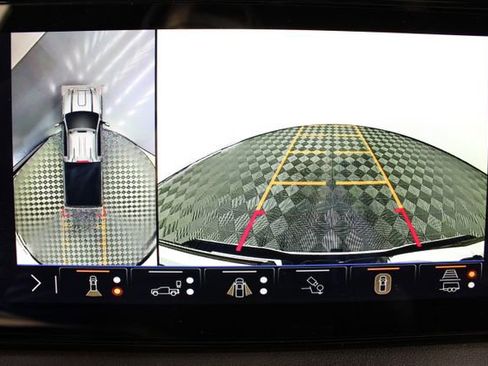 New 2026 GMC Sierra 2500 AT4 w/ AT4 Premium Plus Package AWD/4WD image 4