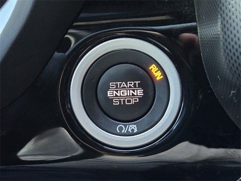 Used 2025 RAM 3500 Limited image 17