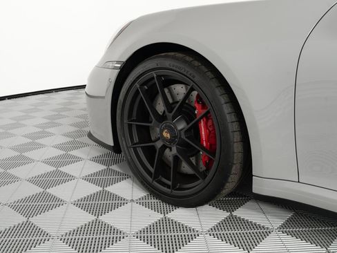 Used 2025 Porsche 911 Targa 4 GTS AWD/4WD image 15