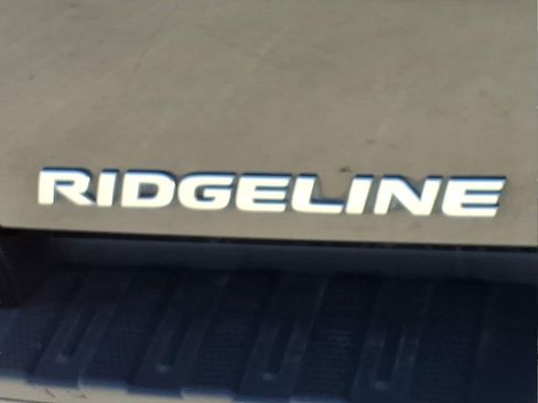 Used 2019 Honda Ridgeline Sport image 11