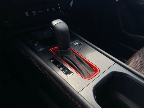 New 2025 Nissan Kicks SR image 29