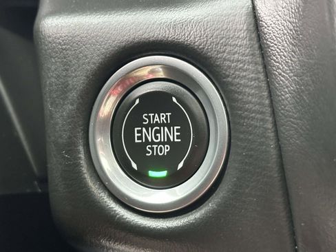 Used 2023 Chevrolet Tahoe Z71 image 18