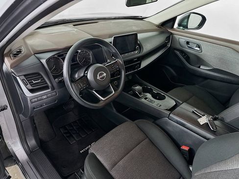 Used 2023 Nissan Rogue SV FWD image 29