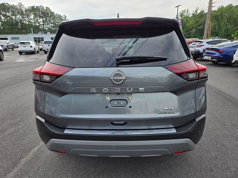 Used 2023 Nissan Rogue SV FWD image 7