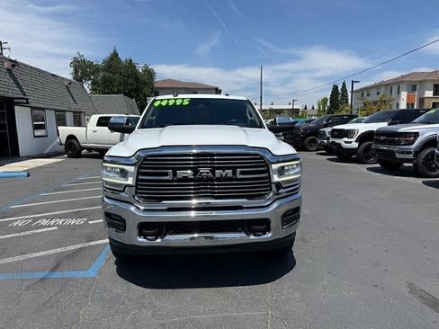 Used 2019 RAM 3500 Laramie AWD/4WD image 2