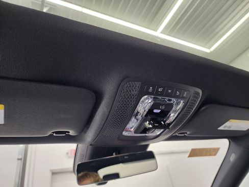 Used 2025 Mercedes-Benz CLA 250 4MATIC image 10