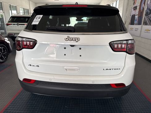 Used 2023 Jeep Compass Limited AWD/4WD image 5