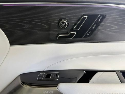 Certified 2024 Cadillac Lyriq Luxury RWD image 28