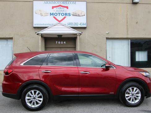 Used 2020 Kia Sorento LX AWD/4WD image 4