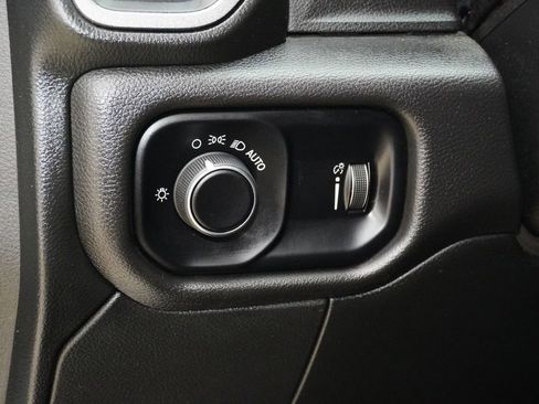 Used 2024 RAM 4500 Tradesman w/ Chrome Appearance Group image 26