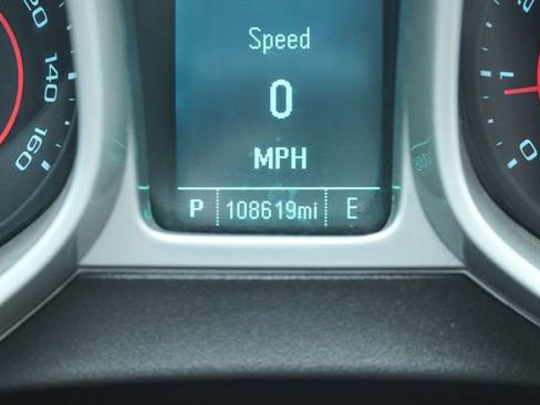 Used 2015 Chevrolet Camaro LT RWD image 24