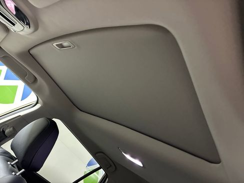 Used 2025 Subaru Outback Touring XT w/ Popular Package #2 image 37