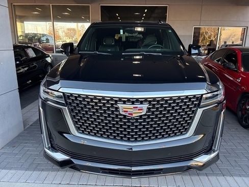 Used 2023 Cadillac Escalade ESV Premium Luxury w/ LPO, Floor Liner Package image 2
