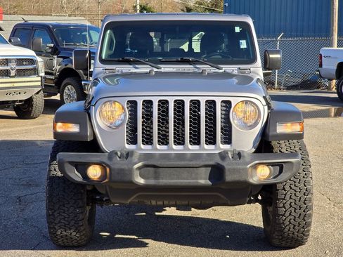 Used 2020 Jeep Gladiator Sport w/ Quick Order Package 24S AWD/4WD image 22