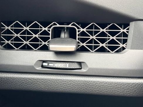 Used 2025 Honda Accord SE image 34