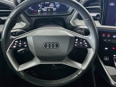 Used 2023 Audi Q4 e-tron Premium Plus w/ Premium Plus AWD/4WD image 19