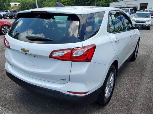 Used 2019 Chevrolet Equinox LS AWD/4WD image 9