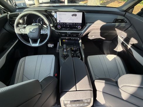 Certified 2025 Lexus TX 350 AWD image 35
