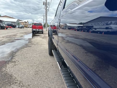 Used 2010 Ford F350 Lariat image 25