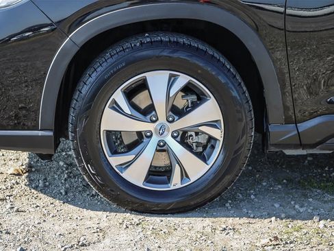 Used 2019 Subaru Ascent Premium w/ Popular Package #3 image 6